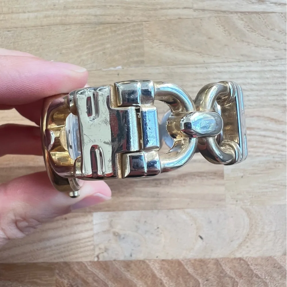 Studio time ladies gold tone hinged cuff bracelet fashion watch NEW BATTERY